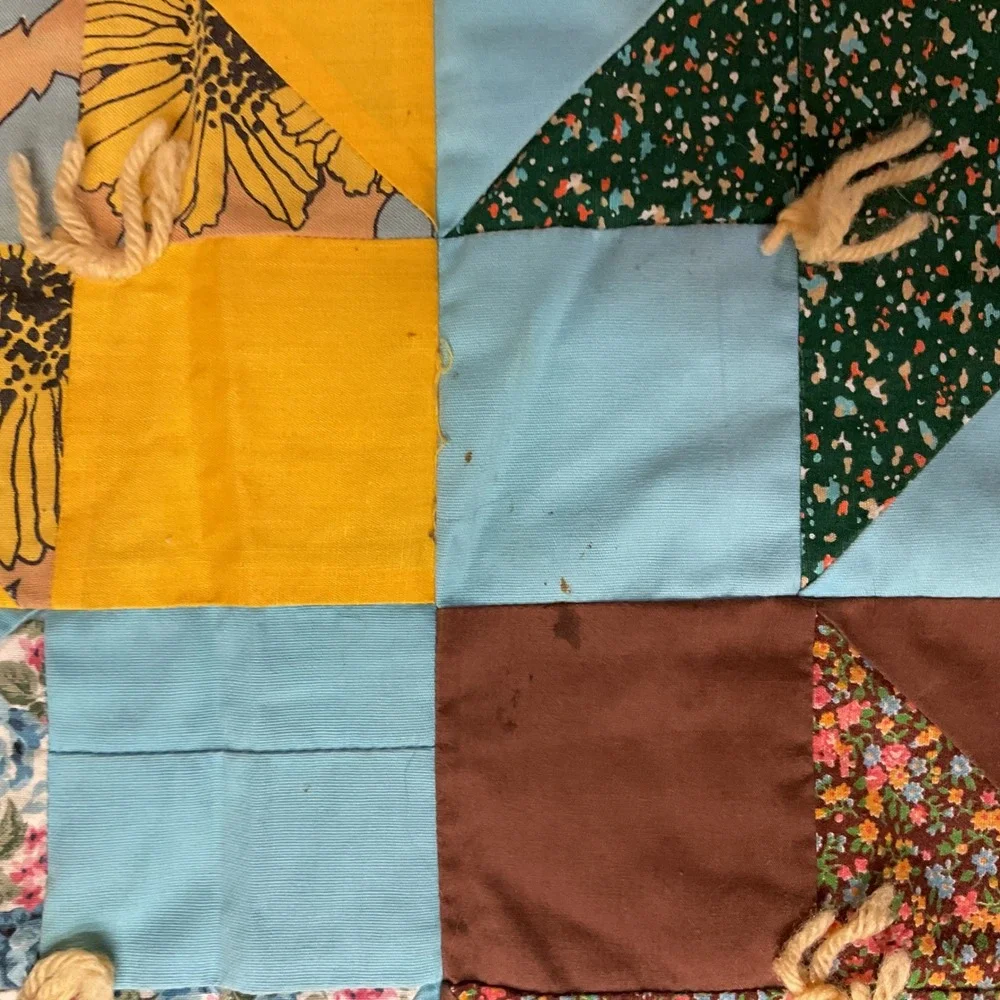 Vintage Handmade‎ Bears Paw Patchwork Quilt 1940s-1950s Cotton Hand-Tied Full Sz